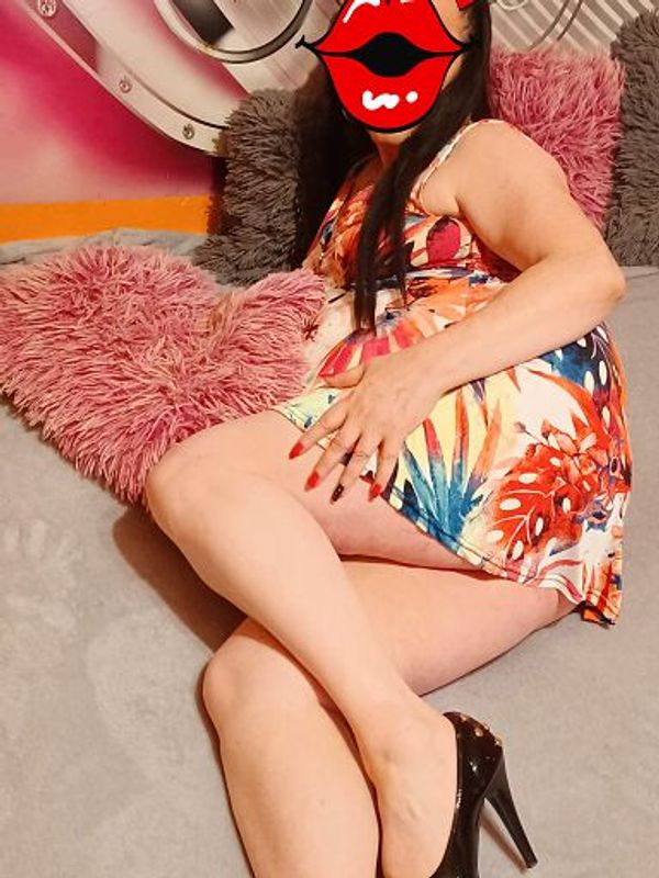 Sladká Milf — Zvolen, foto 18