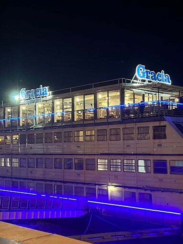 Thajky na Lodi — Bratislava, foto 5
