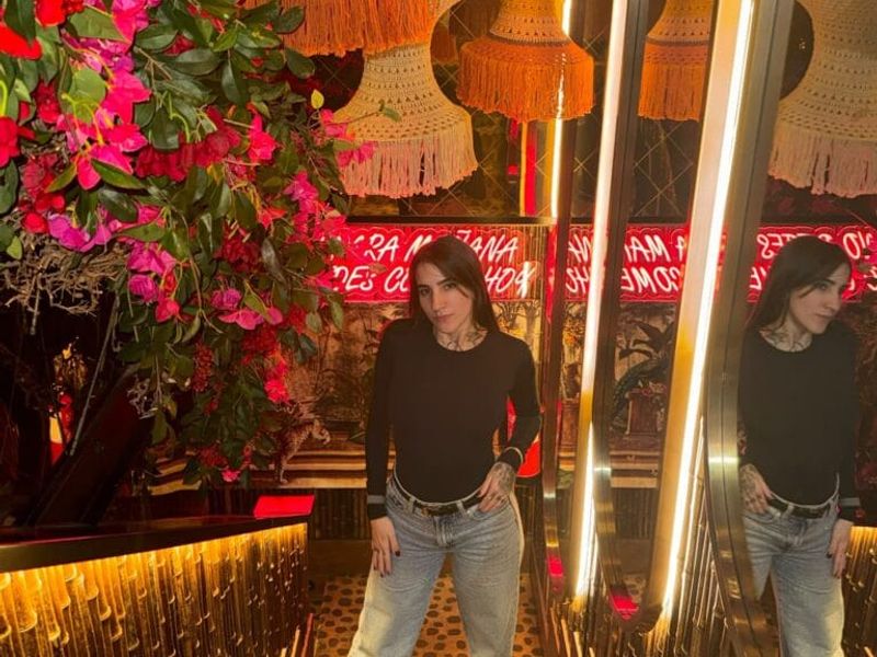 Mia — foto 2
