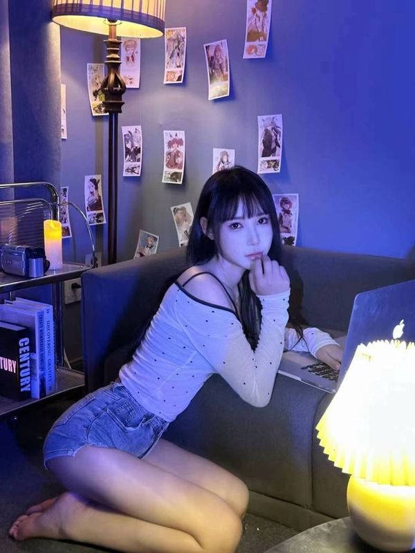 Lili - asian girls — Praha, foto 2