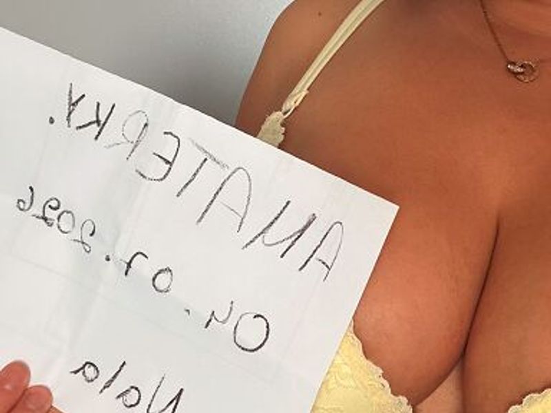 Naomiescort