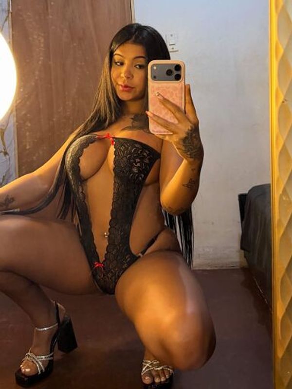 Roxana Jimenza — Bratislava, foto 3