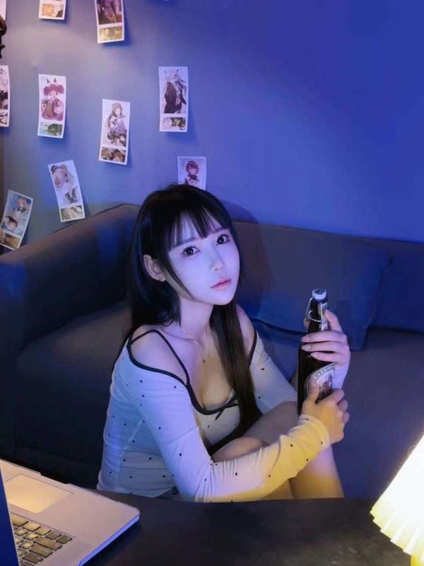 Lili - asian girls — Praha, foto 4
