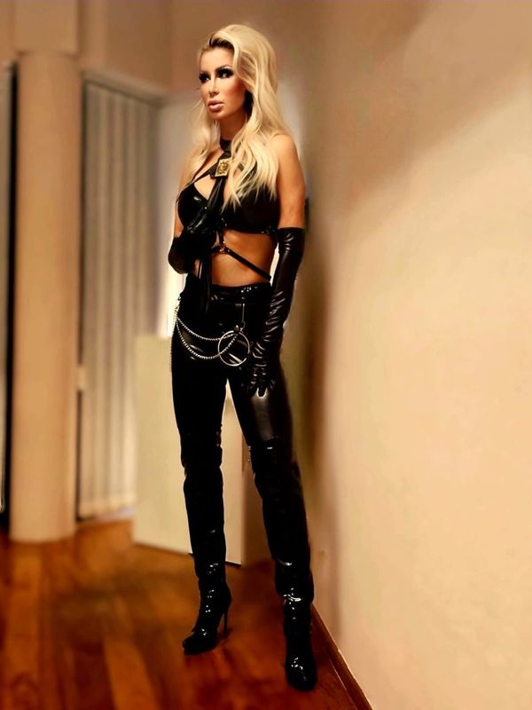 Domina Paris — Brno, foto 3