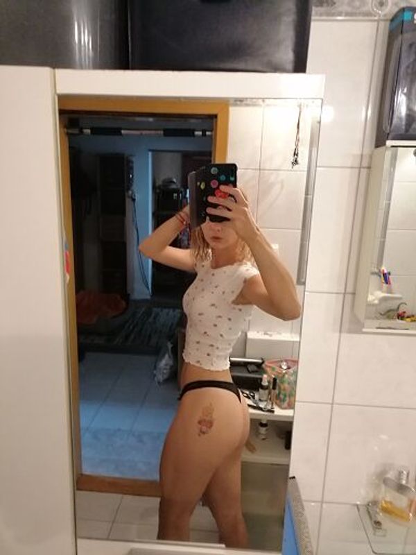 Laura — Galanta, foto 12