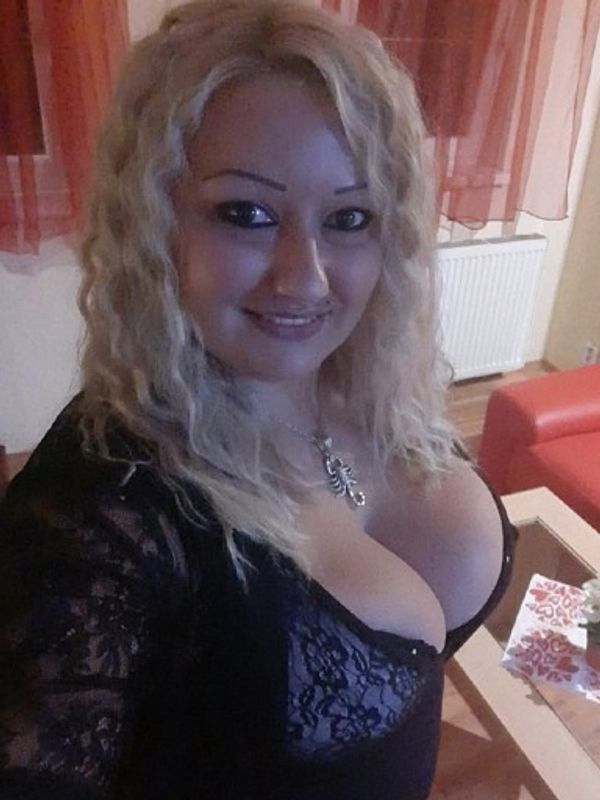 Viky GFE — Bratislava, foto 24