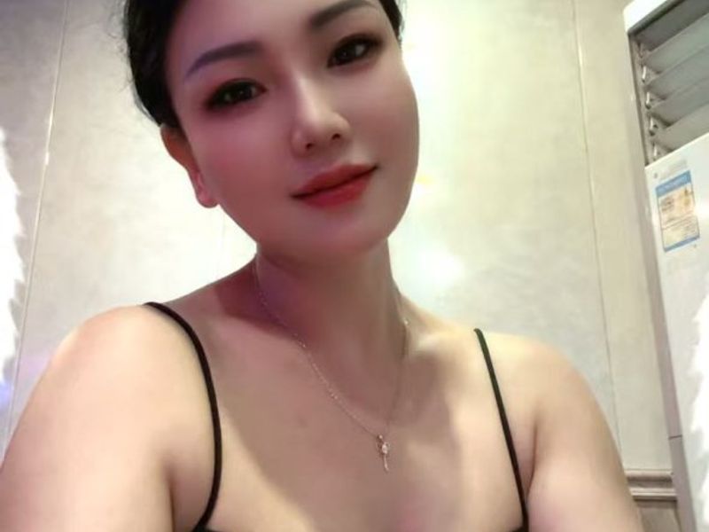 monica