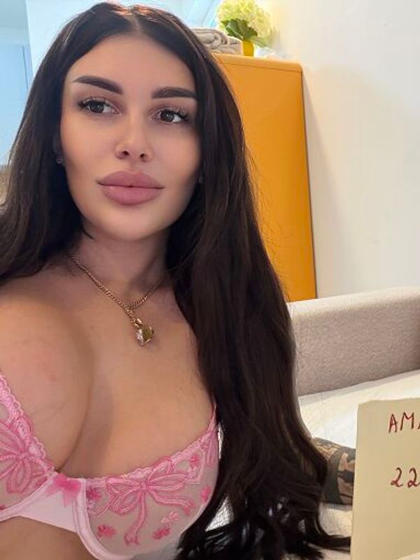 Carla — Bratislava, foto 22