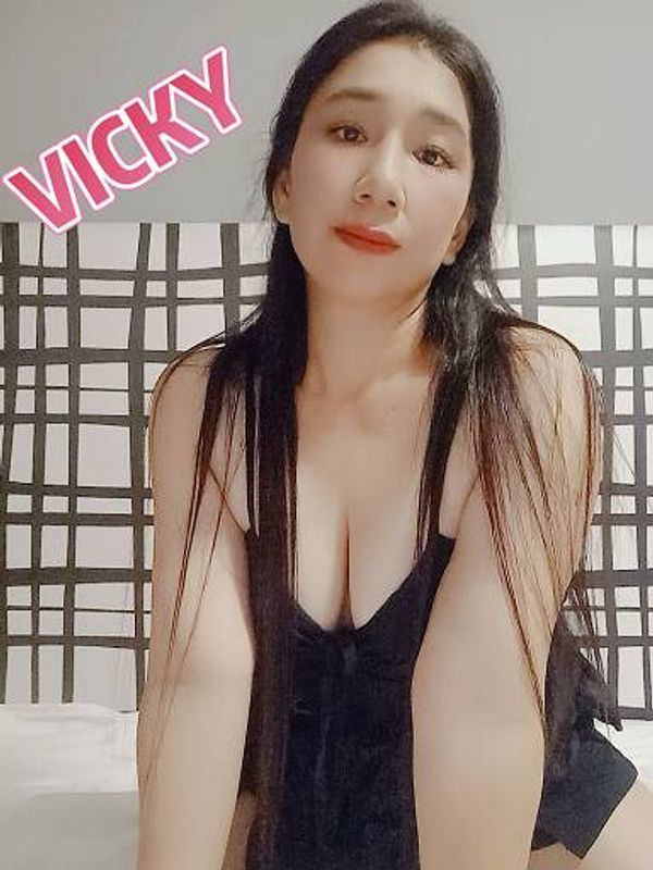 Vicky — Bratislava, foto 2