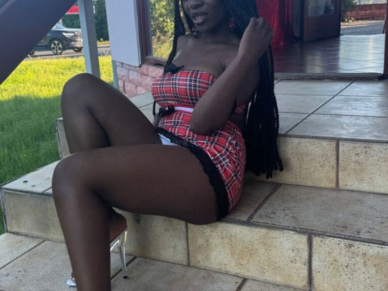 Sexy Naomi Kongo — foto 5