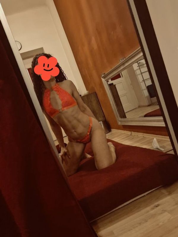Gwen — Praha, foto 1
