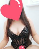 Nina GFE